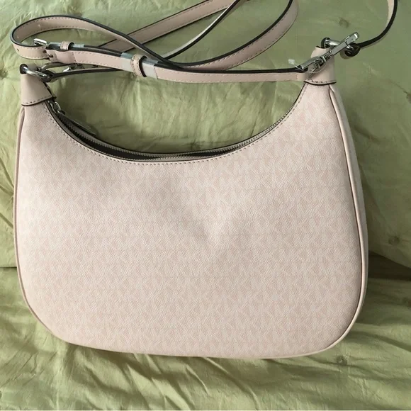 Michael Kors Light Pink Shoulder Bag - Picture 2 of 3